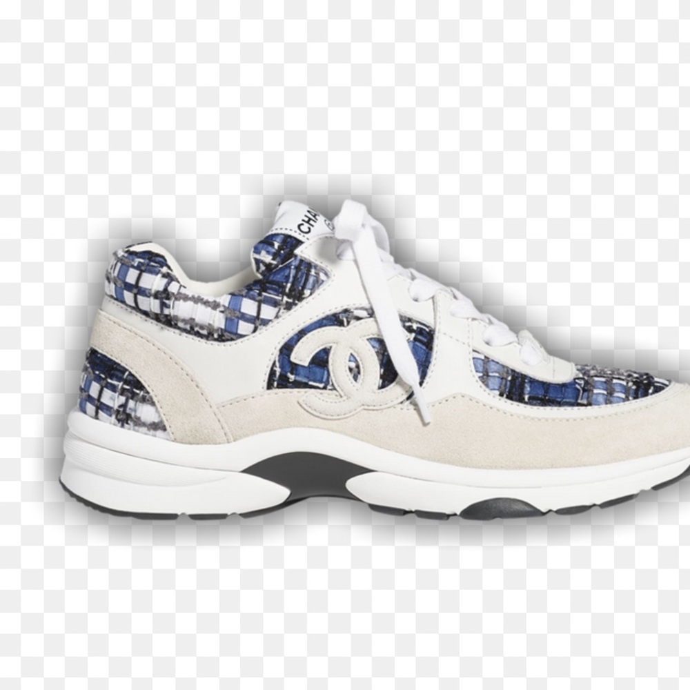 Chanel
100% authentic  Chanel Sneaker 'Dark Blue Tweed